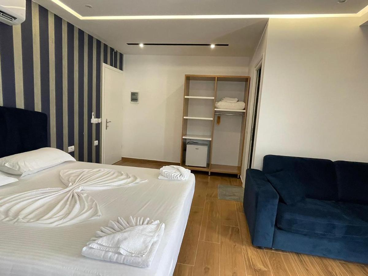 Anna Hotel Εξαμίλιο Εξωτερικό φωτογραφία