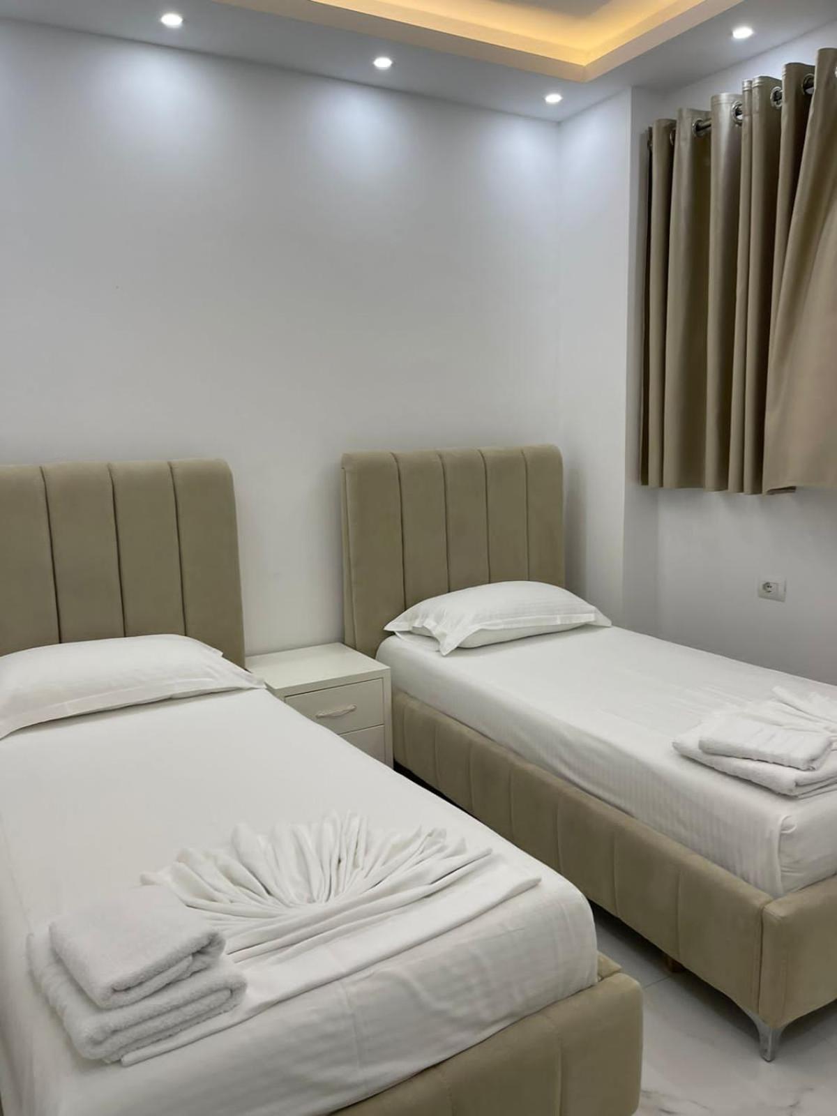 Anna Hotel Εξαμίλιο Εξωτερικό φωτογραφία