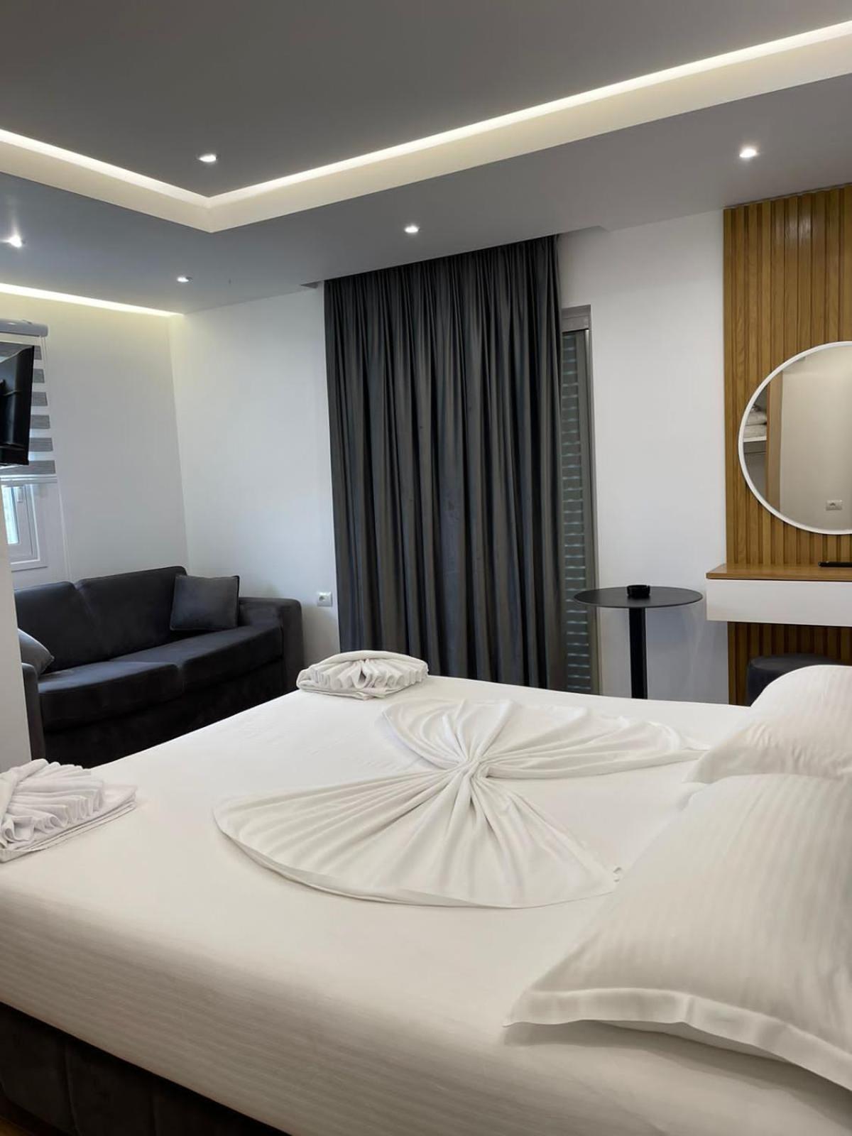 Anna Hotel Εξαμίλιο Εξωτερικό φωτογραφία
