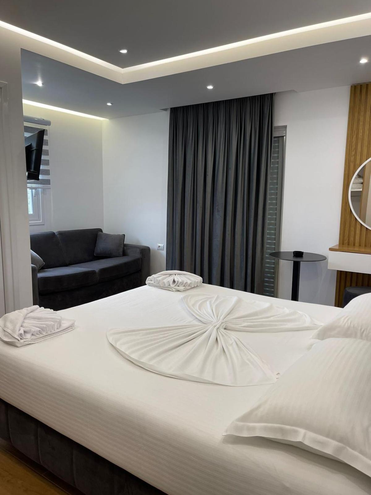 Anna Hotel Εξαμίλιο Εξωτερικό φωτογραφία